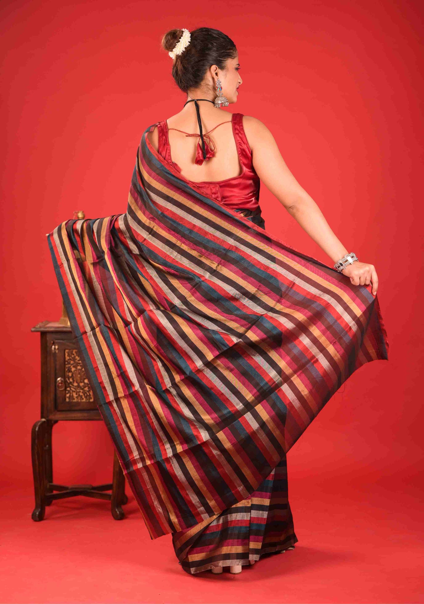 The Leheriya Chanderi Tissue Saree Black&Silver