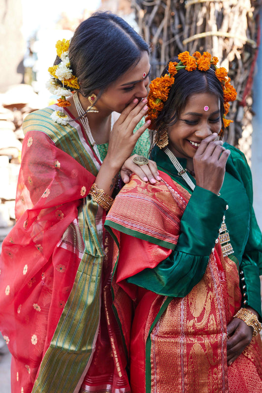 Chanderi Fabric: Timeless Tales of Heritage, Weaving & Fashion