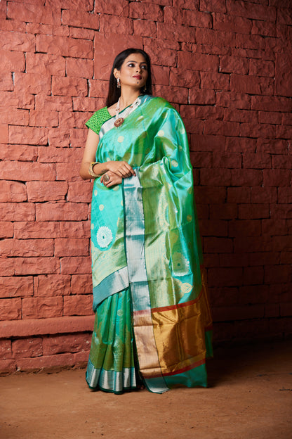 Mehraab Kinar Temple Border Pure Silk Chanderi Saree