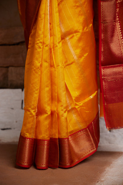 Zarrin Nazakat Striped Pure Silk Chanderi Saree