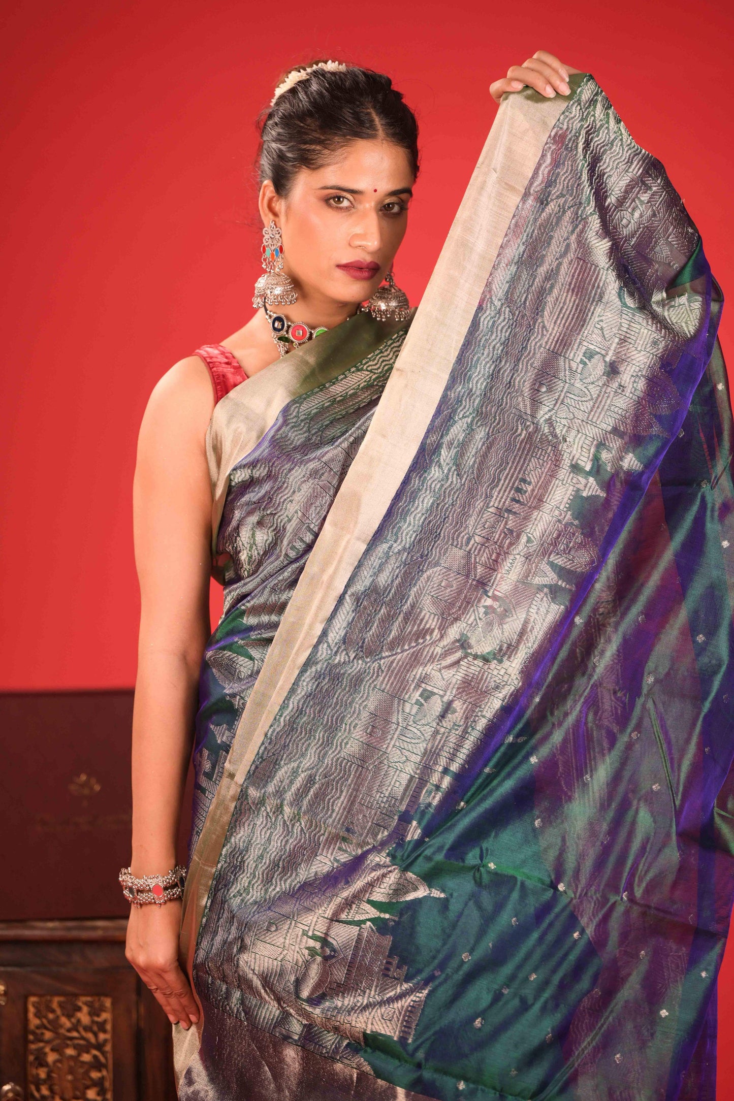 Neel Hari Ghat Chhaya Chanderi Pure Silk Saree