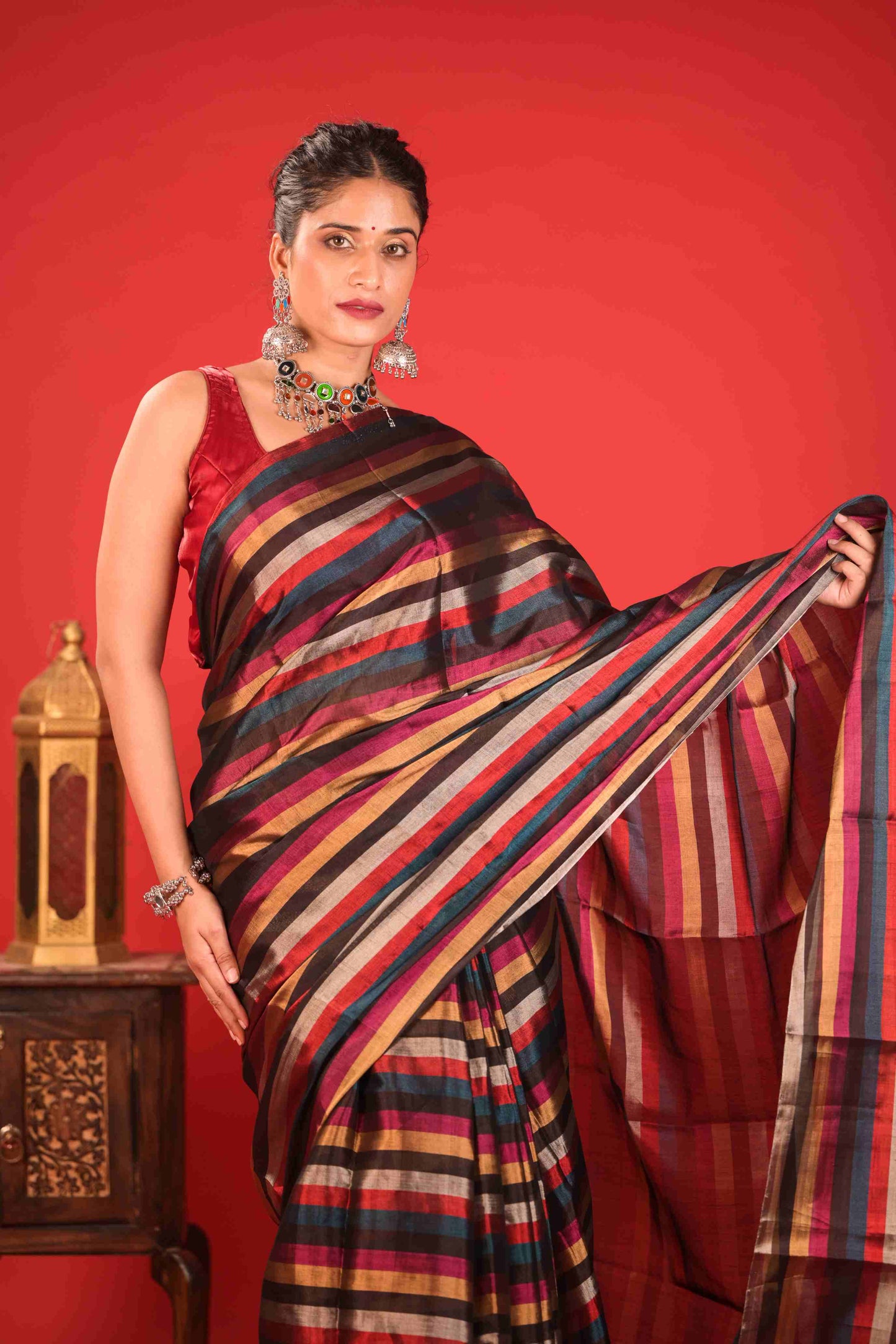 The Leheriya Chanderi Tissue Saree Black&Silver